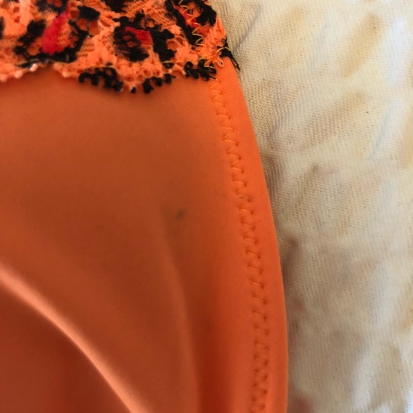 VS Pink Bikini Top - Picture 2 of 5